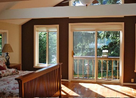 2nd image of 21 Elm Ln