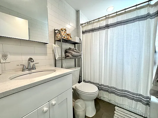 Rented by Remax Real Estate Professionals | media 55