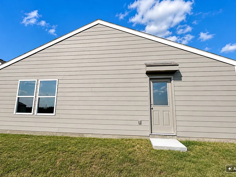 332 Azalea Trl — Photo 23