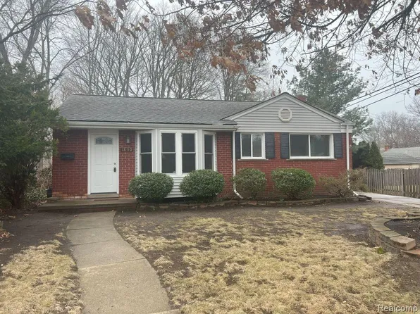 1830 Detroit St, Dearborn, MI 48124
