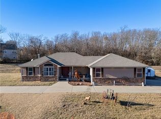 1307 Lawndale Ave, Pleasant Hill, MO 64080
