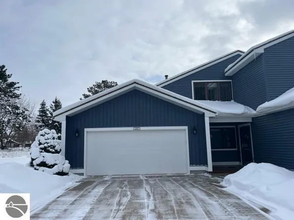 185 N Shore Dr E #43, Cadillac, MI 49601