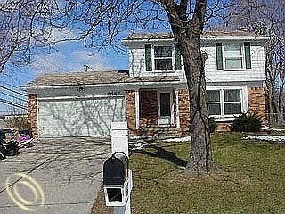 1st image of 6667 Lee Crest Dr