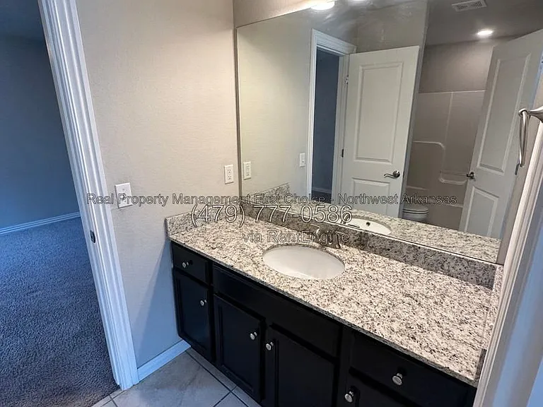 2733 W Kilimanjaro Way — Photo 18