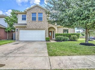 7102 Freesia Ct, Baytown, TX 77521