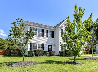 7235 Claiborne Woods Rd, Charlotte, NC 28216