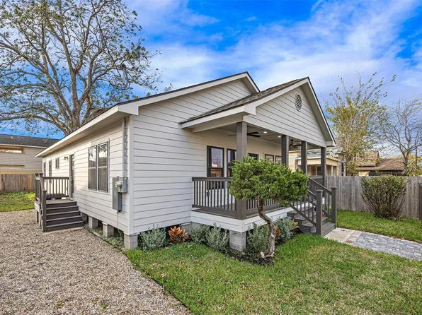 2111 Chapman St, Houston, TX 77009