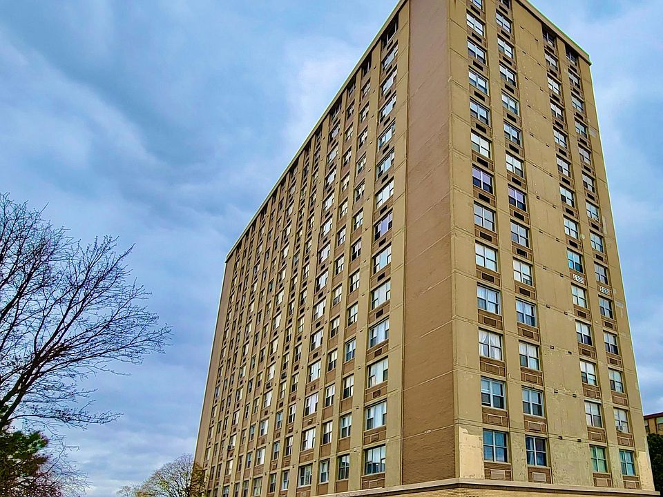 1st image of 4300 W Ford City Dr APT 1509