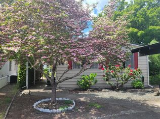 107 Briarwood Way, Grants Pass, OR 97526