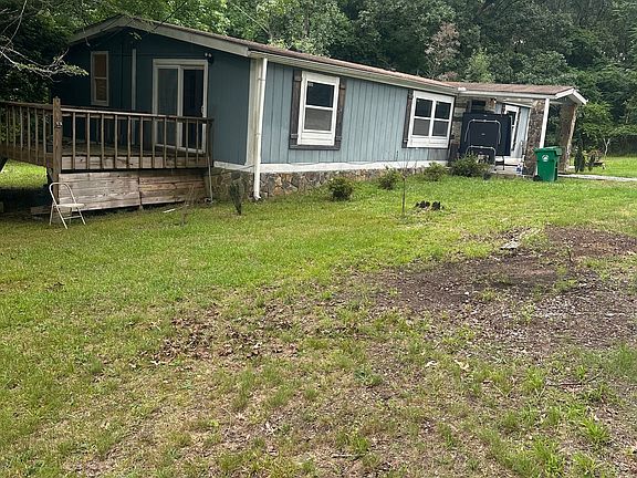 3rd image of 7138 Rockland Rd