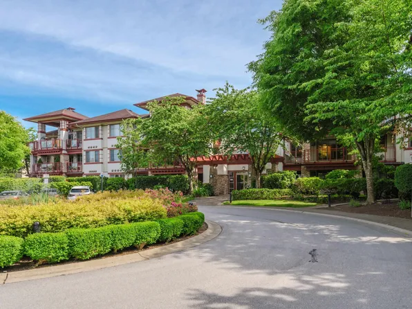 16421 64th Ave #201, Surrey, BC V3S 6V7