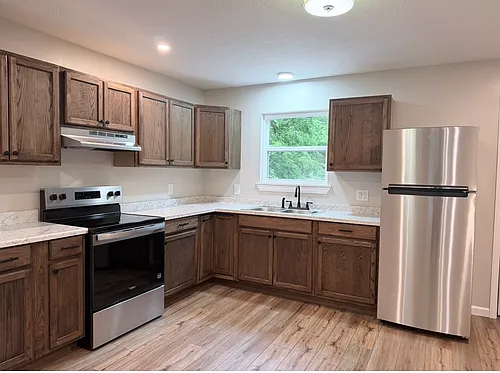 201 S Harrison Ave Photo 1