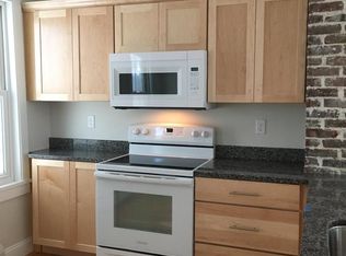 52 Marble Ave, Burlington, VT 05401
