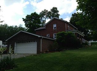 595 Hecla Rd, Mount Pleasant, PA 15666