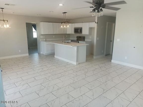 4th image of 302 3RD Avenue E