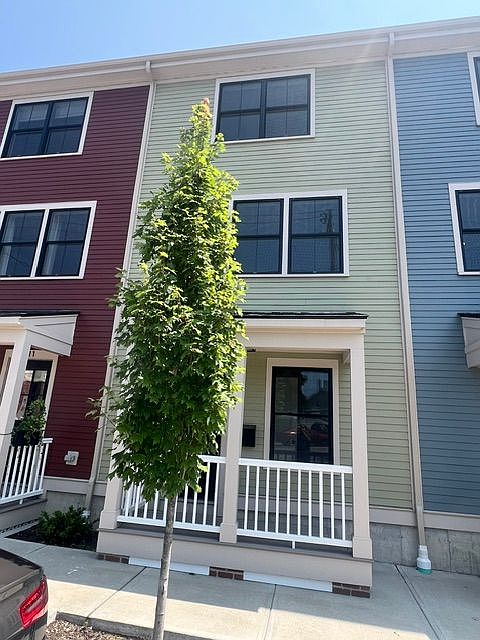 1st image of 9 Ivy St