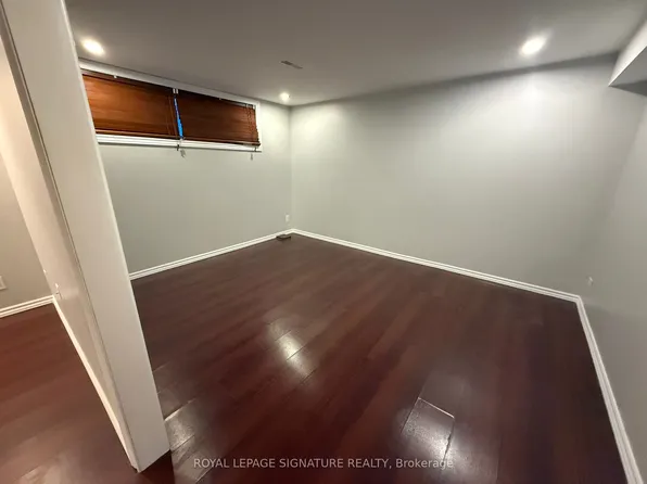 40 Barkwin Dr #Basement, Toronto, ON M9V 2W3