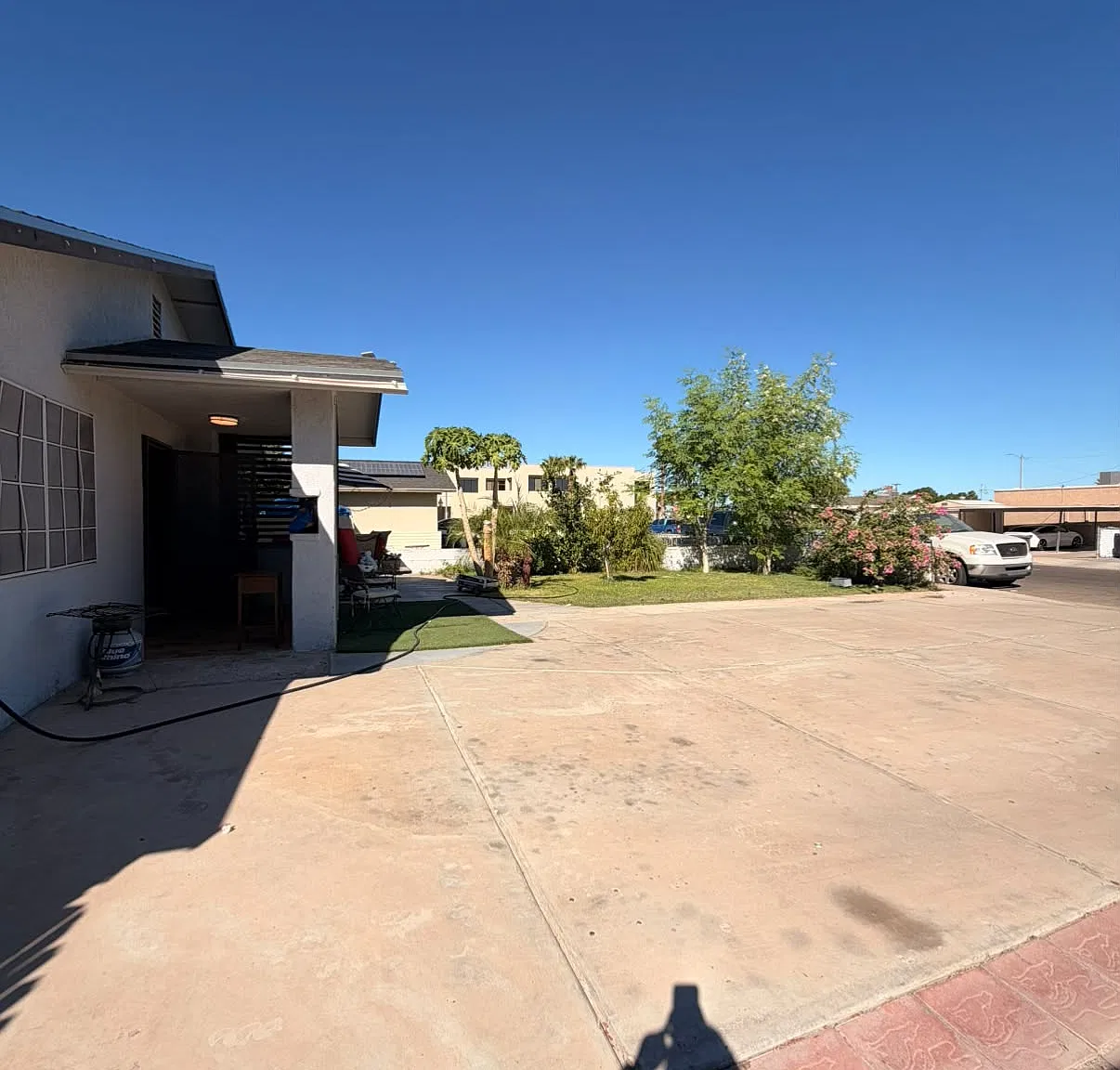 3 bed, $2,500 — Photo 3