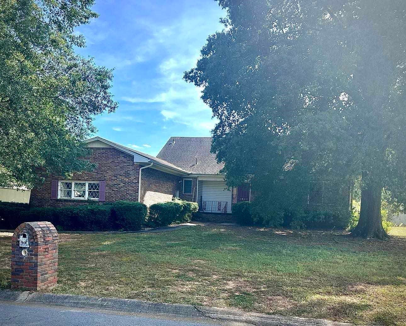 2302 Johns Ave, Muscle Shoals, AL 35661 MLS 513027 Zillow