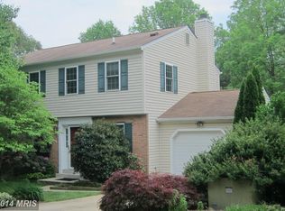 8539 Innisfree Dr, Springfield, VA 22153
