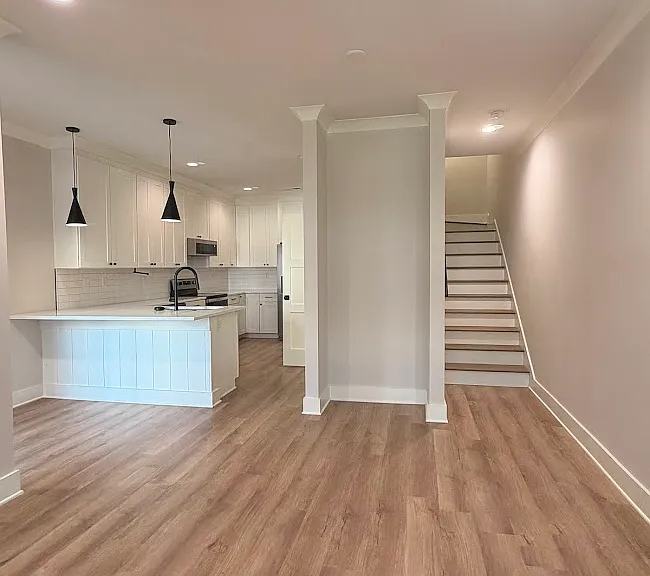 13 Vine St NE #13 — Photo 22