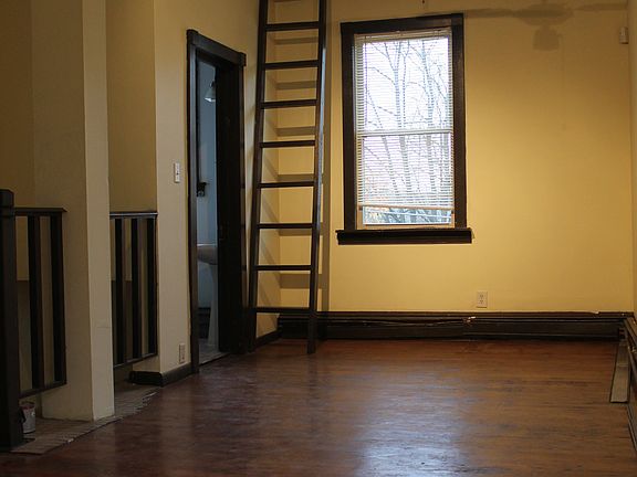 2nd image of 2966 W McMicken Ave