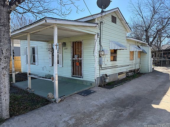 2nd image of 1038 PASO HONDO
