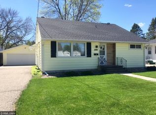 208 7th Ave SE, Waseca, MN 56093