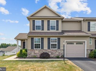 2710 Bur Ct, Harrisburg, PA 17112