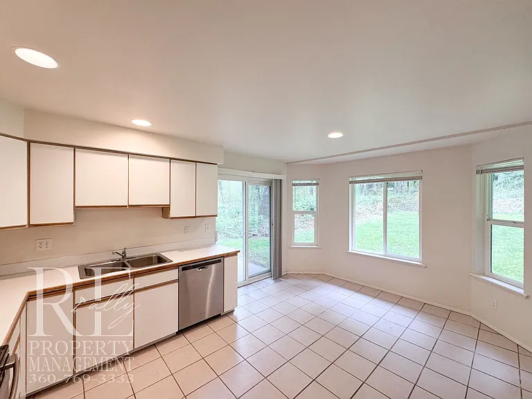 5852 SW Reese Ln — Photo 6