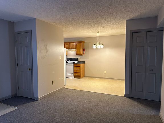 4th image of 5002 Chancellor Sq NW Unit A