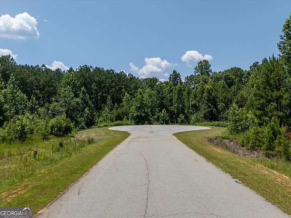 4th image of 1223 Edge Ln