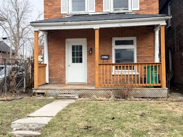 38 Lafayette Ave, Peterborough, ON K9J 5C2