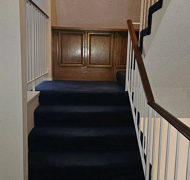 109 E Rosewood Ct — Photo 22