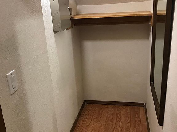 Walk in closet