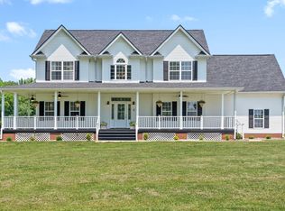 4555 Pineywoods Rd, Adams, TN 37010