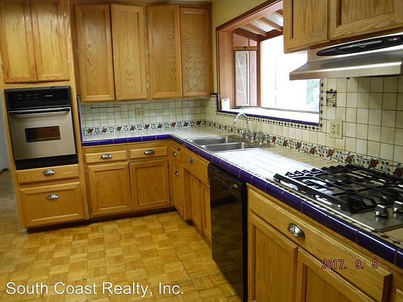 4th image of 637 Circle Dr