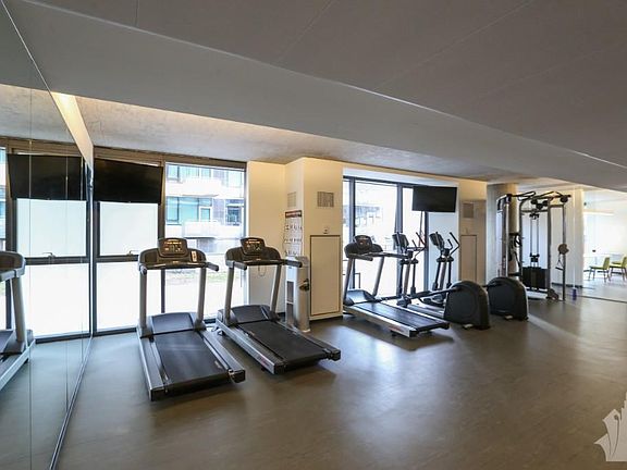 4th image of 1336 S Wabash Ave #2808