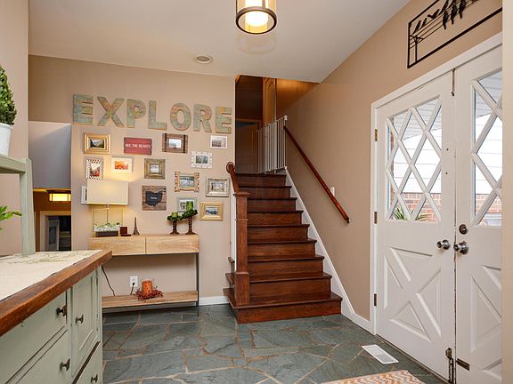 4th image of 5656 Indian Mound Ct