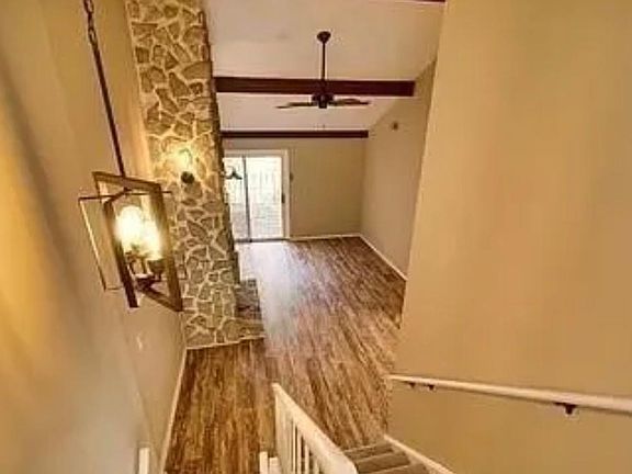5th image of 6943 W Fitzwater Rd