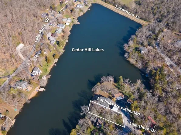 7324 Lakeshore Dr, Cedar Hill, MO 63016