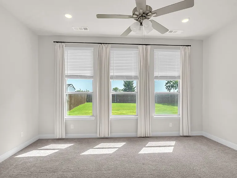 7243 Crowell Ave — Photo 17