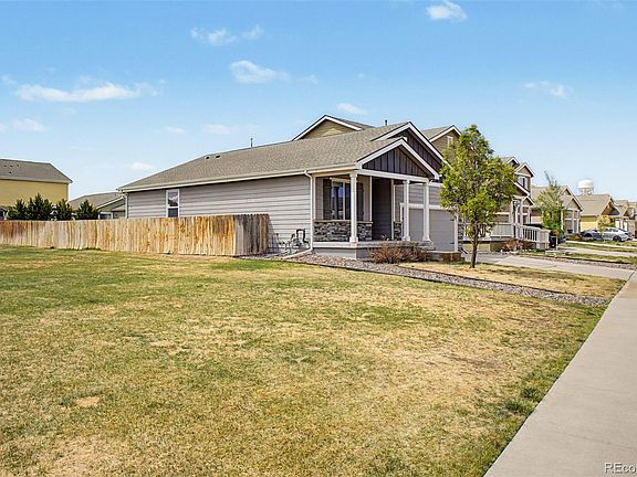 3rd image of 47386 Lily Avenue