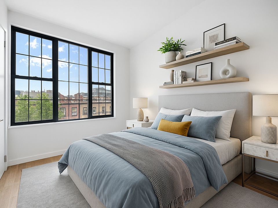 1st image of 227 Grand St APT 3L