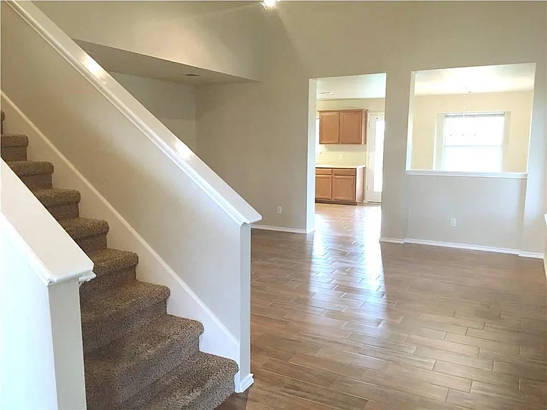 2811 Turtle River Dr — Photo 2