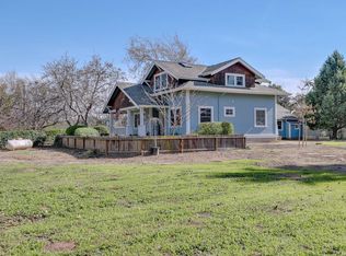 990 Bolsa Rd, Gilroy, CA 95020