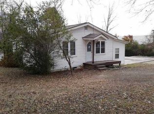 258 N Elm St, Springdale, AR 72762