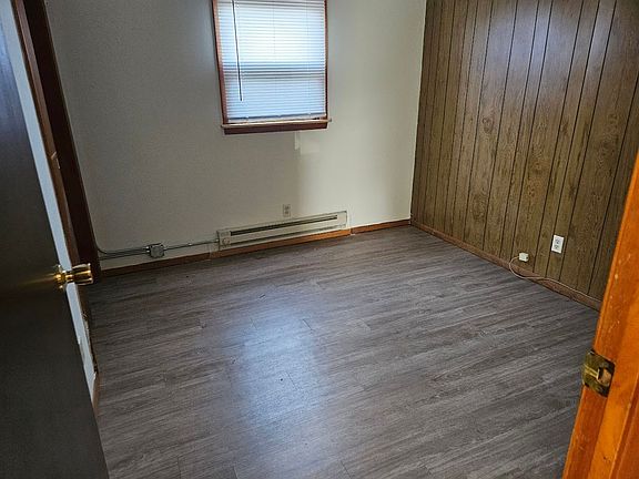 5th image of 355 North Dr #3