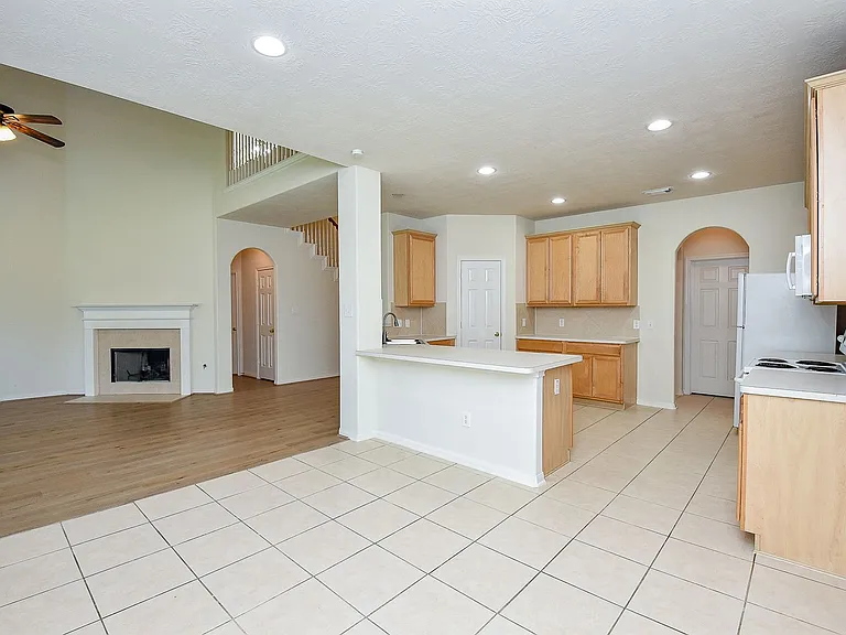 15119 Newfield Bridge Ln — Photo 9