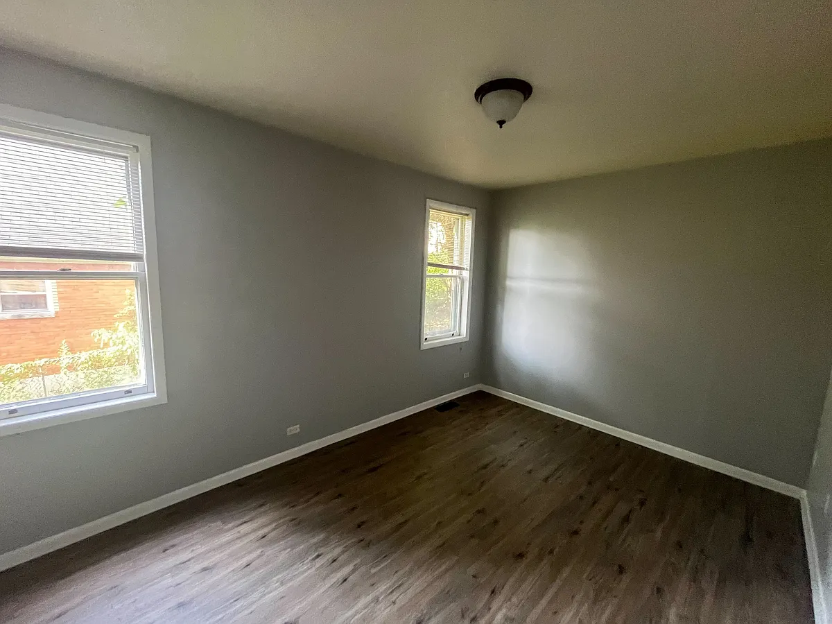 Building Photo - 2035 Lucina Ave #1